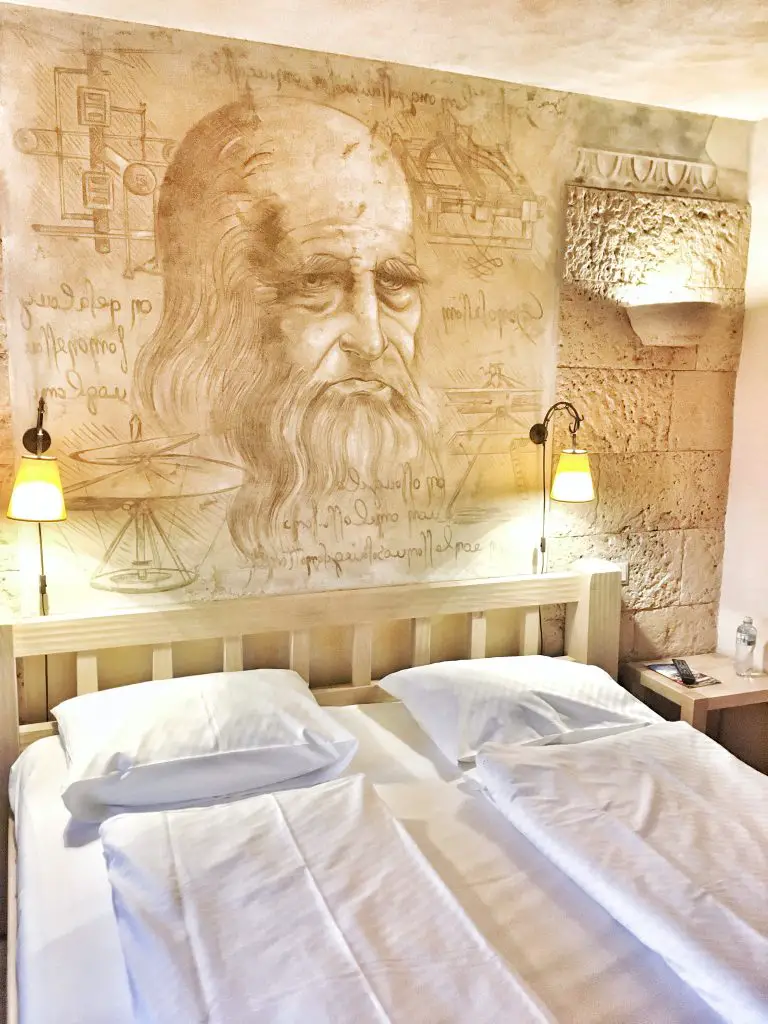 Im Hotelzimmer dreht sich alles um Leonardo da Vinci
